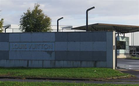 entrepot louis vuitton cergy|Nouvel entrepôt Louis Vuitton dans le Val.